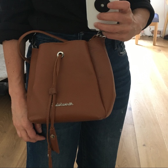 Crossbody bags, leather, sm/medium size priced individually questions?Please ask - Picture 12 of 12